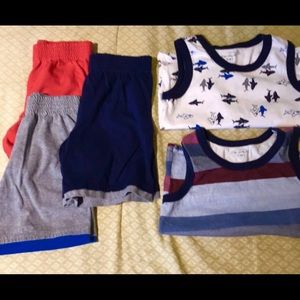 7 items 🚫reduced.. shirts tanks Shorts🚫